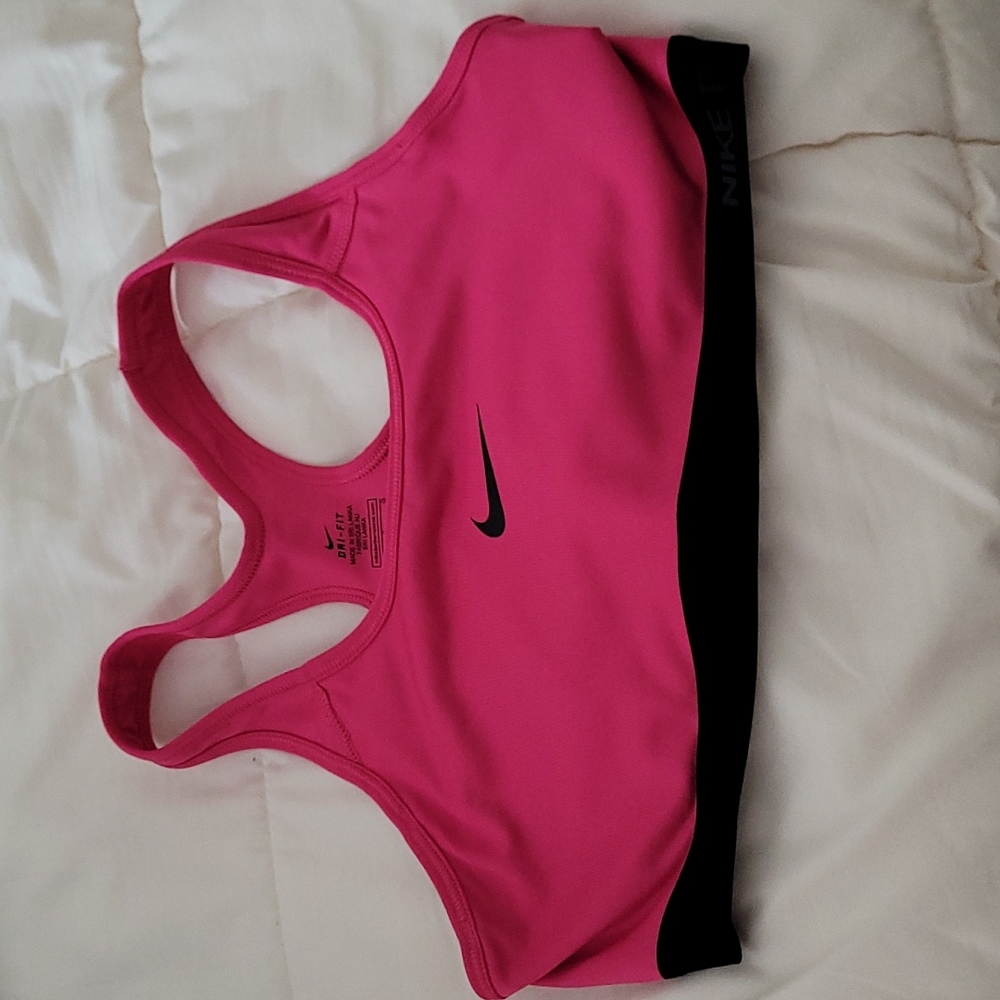 Nike sports bra